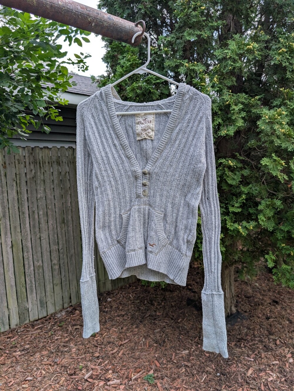 Hollister Y2K-Style V Neck Button-Front Ribbed Sweater Size Large